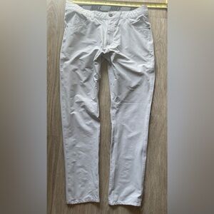 Nike 5 pocket nylon golf / athleisure pants